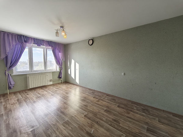 3 к.кв. 67 кв.м на Крупской, 24