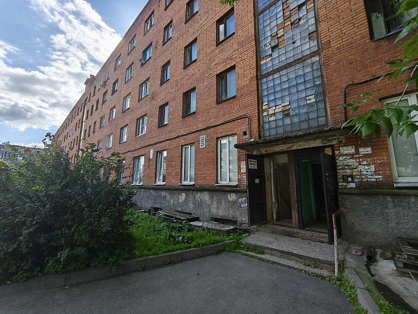 Комната 16 м2 в общежитии ул. Киселева, 8